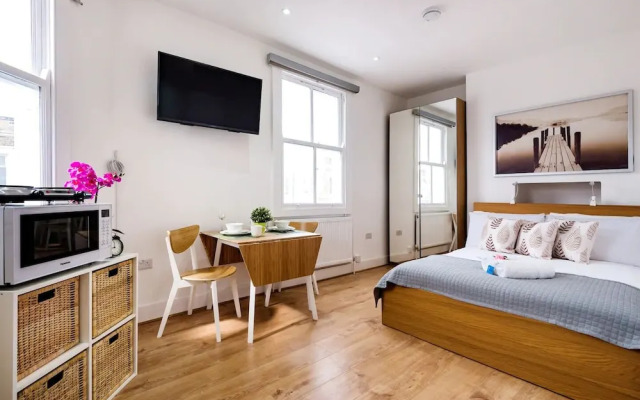 The Armadale Road Residence II - Asl2