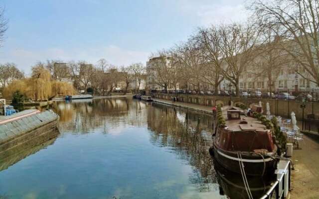 Sunny & Stylish 2bed Duplex in Maida Vale