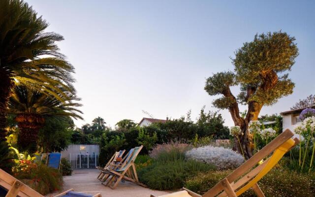 Regginè Holiday Apartments