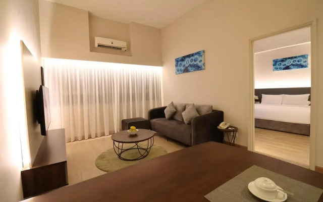 Crown Regency Serviced Suites