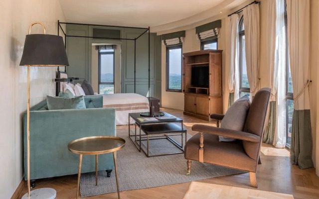 Toscana Piazza - Adults Only