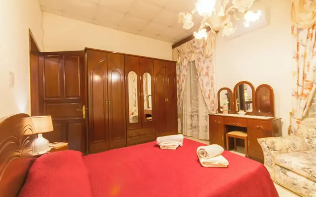 Sunny Maltese Townhouse Madonnina Kalkara