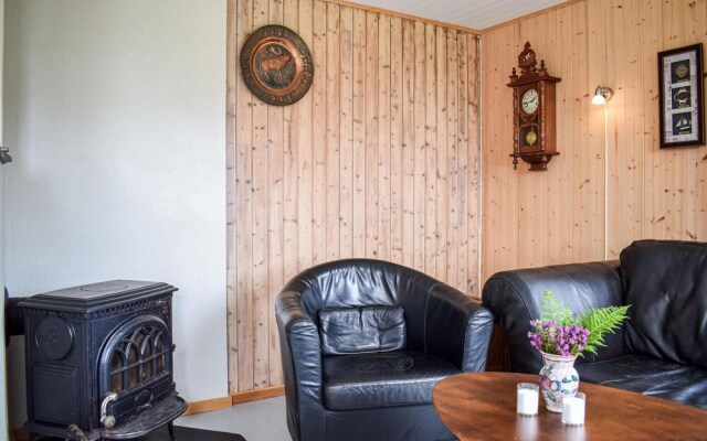 Beautiful Home in Stolmen With 2 Bedrooms