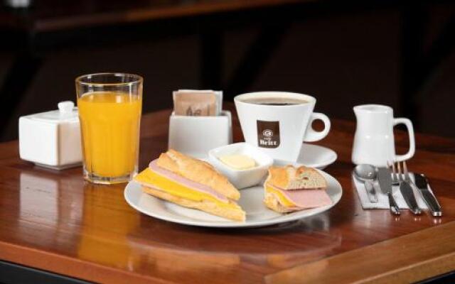 Central Bed & Breakfast