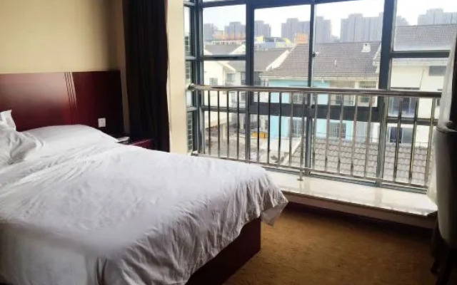 Ensi Hostel