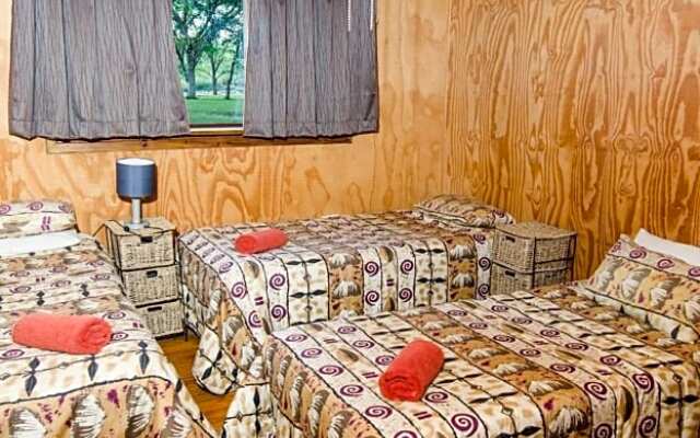 Hippo Water Front Lodge