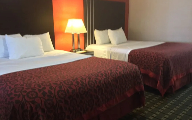 Executive Inn & Suites