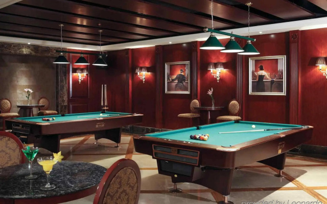 Dongguan Forum Hotel and Apartment