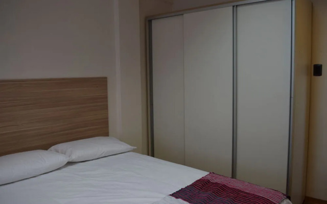 Acosta Ñu Apart Hotel