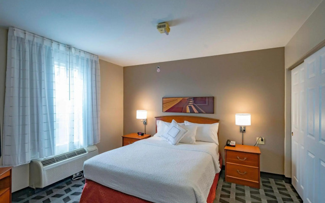 Towneplace Suites By Marriott Streetsboro
