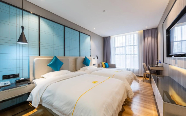 Warmyes Business Hotel