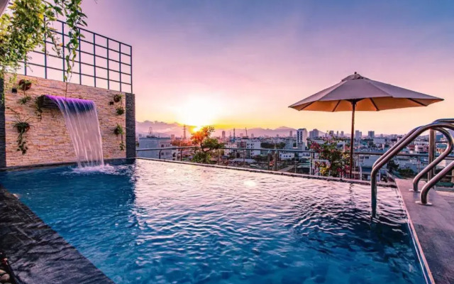 Laurel Danang Apartment