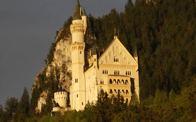 Villa Ludwig Suite Hotel & Chalet