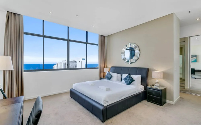 Surfers Paradise Penthouse