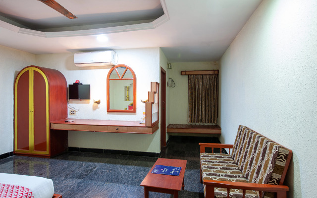 Hotel Sudha Inn by OYO Rooms