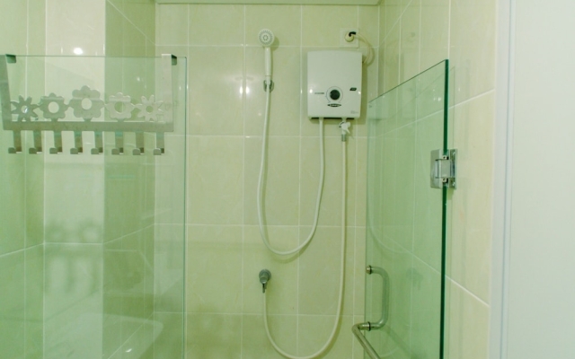 Nice And Cozy Studio Apartment At M-Town Residence