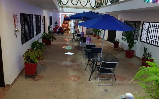 Hotel Oasis De La Colina