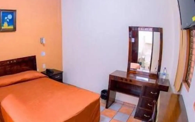 Hotel Los Girasoles