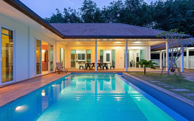 Villa Bright Star