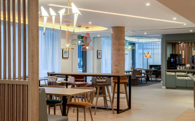 Hampton by Hilton Bath City