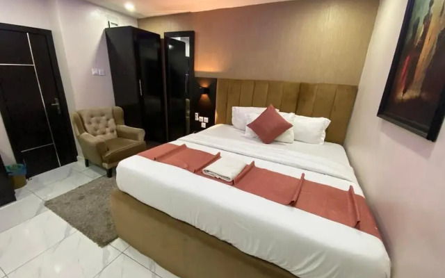 No 95 suites & Apartment