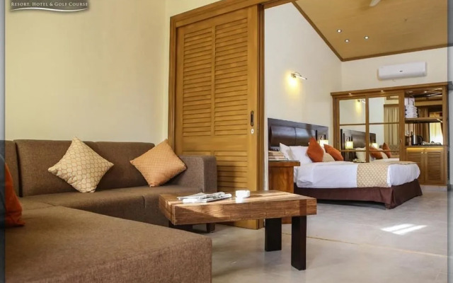 Dreamworld Resort, Hotel & Golf Course