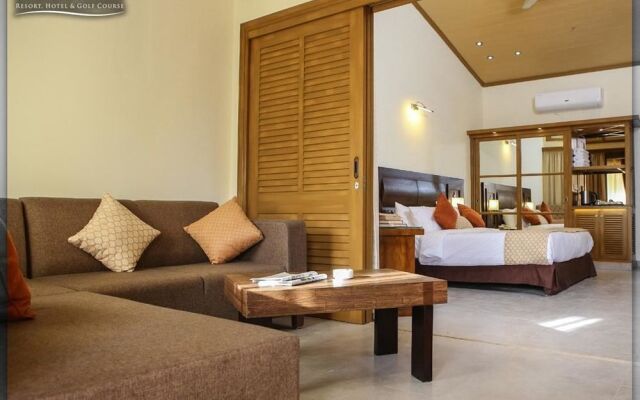 Dreamworld Resort, Hotel & Golf Course