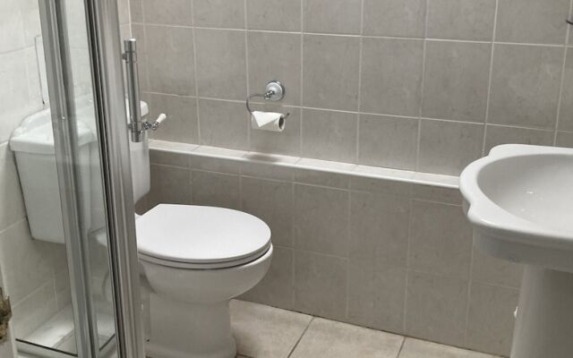 Donnington Guest House