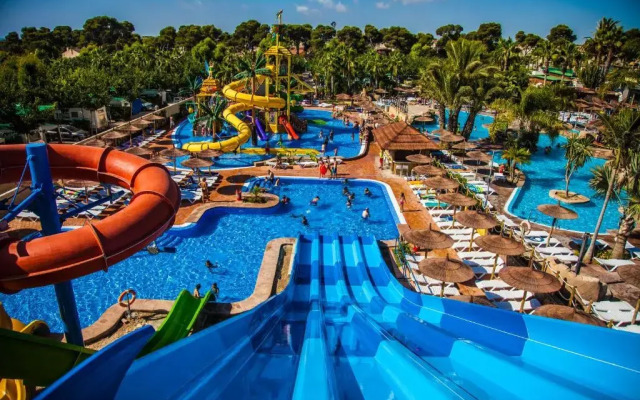 La Marina Resort