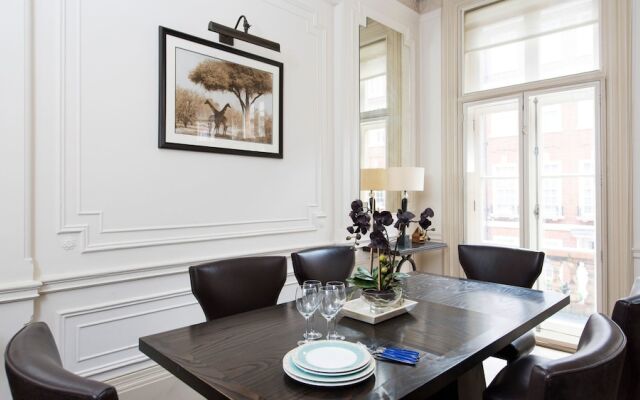 Luxury, Spacious 2BR Apartment in Mayfair