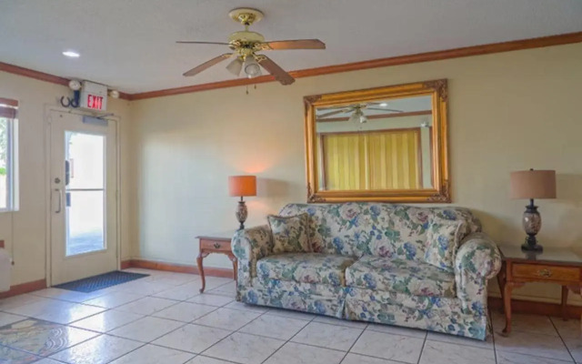 Howard Johnson Inn Ashburn