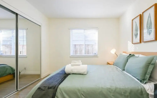 @ Marbella Lane - Exquisite Home 3BR