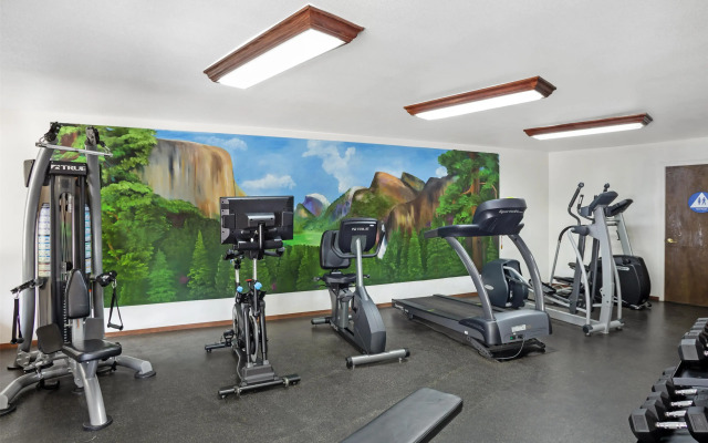Best Western Plus Yosemite Gateway Inn