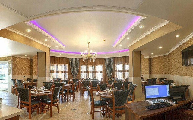 Bahar Hotel