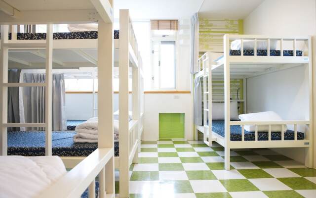 Happy Island Hostel - Vegetarian Guest Only