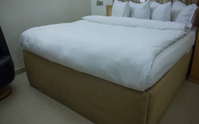 Dv8 Hotels