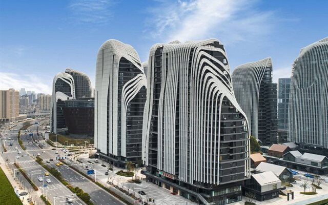 Vienna International Hotel (Nanjing South Railway Station South Square)