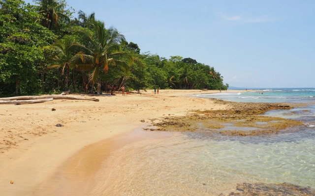 La Finca Chica