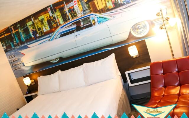 Cadillac Motel