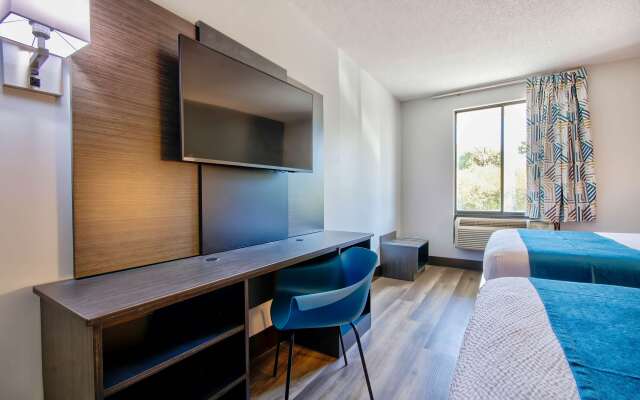 Motel 6 Jeffersonville, In - Louisville