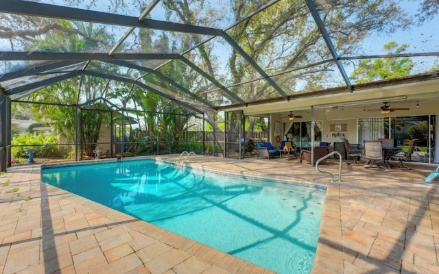 3 Mi to Beach: Prime Largo Home w/ Pool!