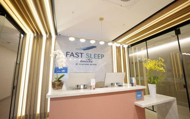 Fast Sleep Suites by Slaviero Hotéis dentro do Aeroporto Guarulhos Terminal 2, desembarque Oeste