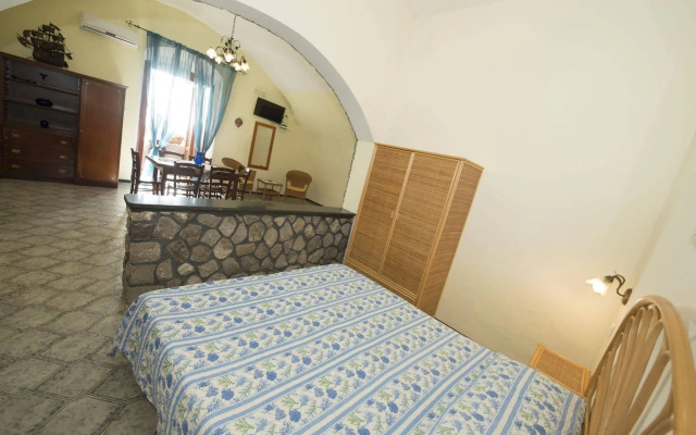 Marina Del Cantone Chalet