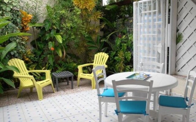 Apartment With 2 Bedrooms in Saint François, With Pool Access, Furnish