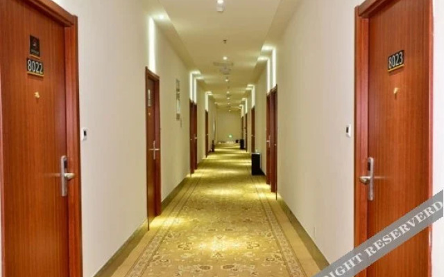 Super 8 Hotel (Lianyungang Chaoyang East Road)