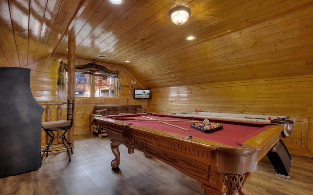 Lasting Impressions 240 - Two Bedroom Cabin