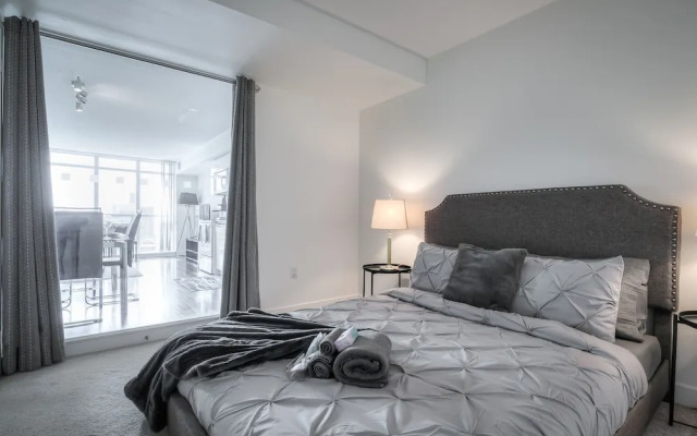 Luxury Waterfront City Place Condo
