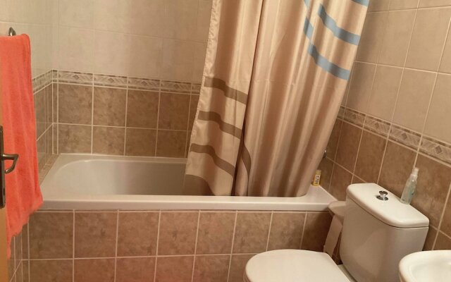 Fabulous 2 Bed Apartment in Safakoy Cyprus