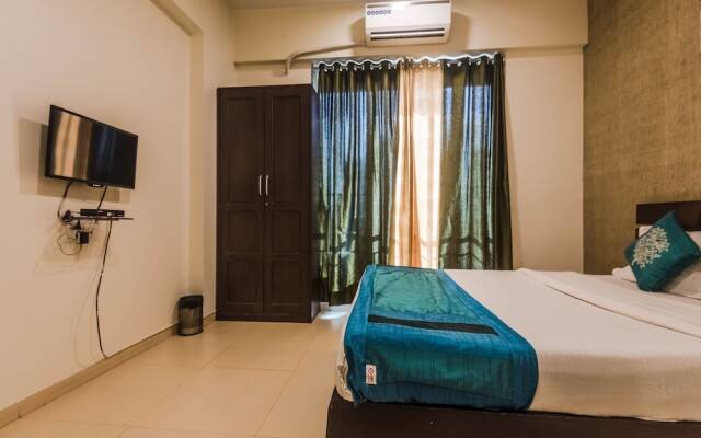 OYO 4082 Apartment Vashi
