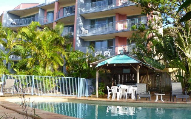 Lindomare Apartments